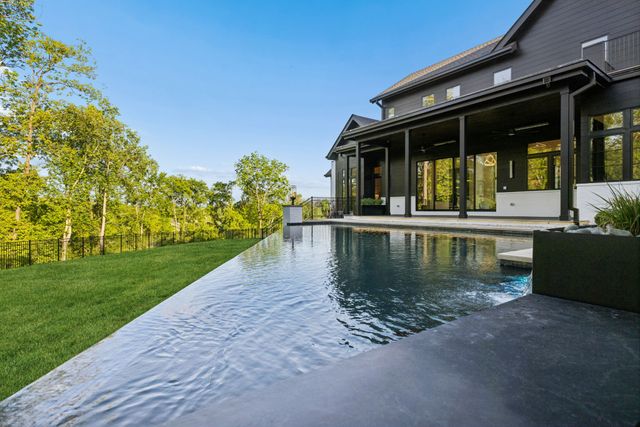 9636 Concord Rd, Brentwood, TN 37027