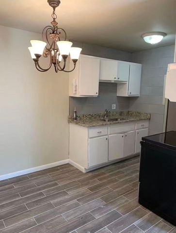 2134 Fairfax Ave Apt D1, Nashville, TN 37212