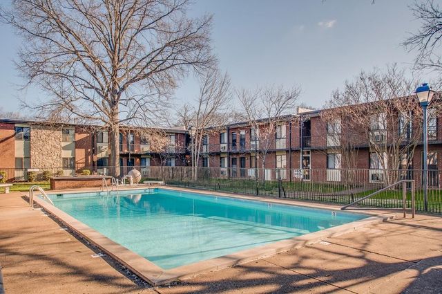 2134 Fairfax Ave Apt D1, Nashville, TN 37212