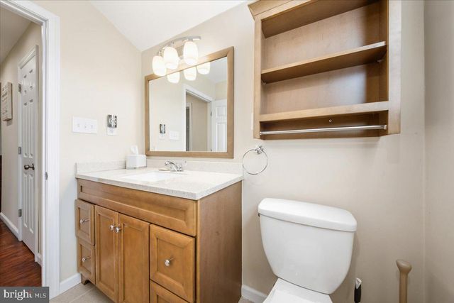 376 CLEVELAND AVE, West Berlin, NJ 08091