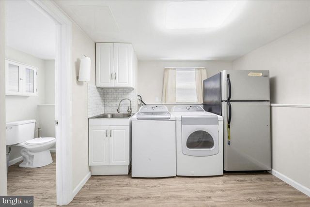 376 CLEVELAND AVE, West Berlin, NJ 08091