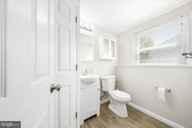 376 CLEVELAND AVE, West Berlin, NJ 08091