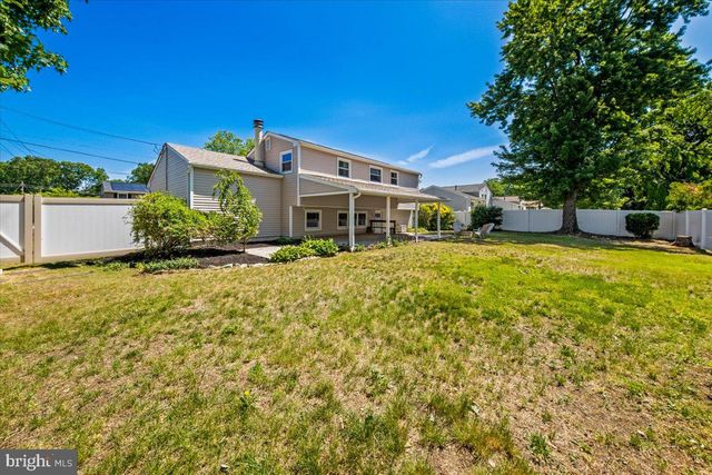 376 CLEVELAND AVE, West Berlin, NJ 08091