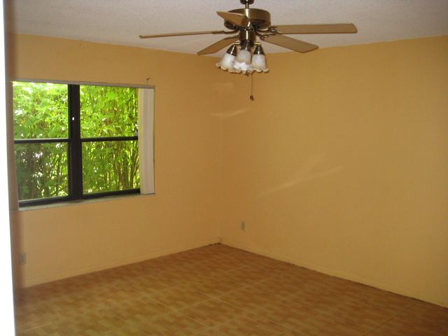 2500 NW 10th Street, Delray Beach, FL 33445