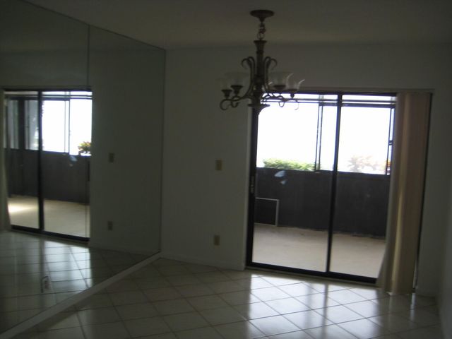 2500 NW 10th Street, Delray Beach, FL 33445