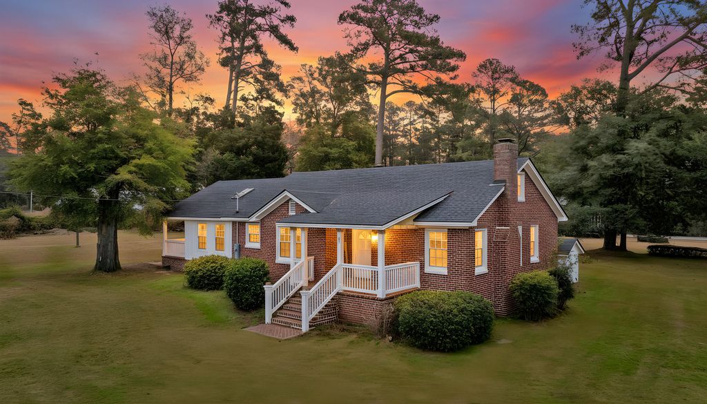 12 Duncan Drive, Williams, SC 29493