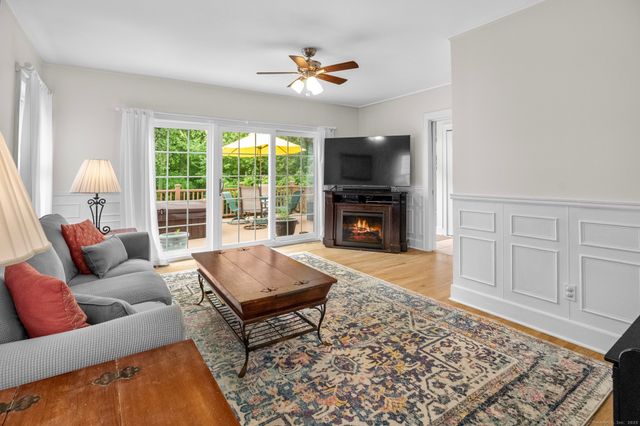 14 Maple Street, Darien, CT 06820