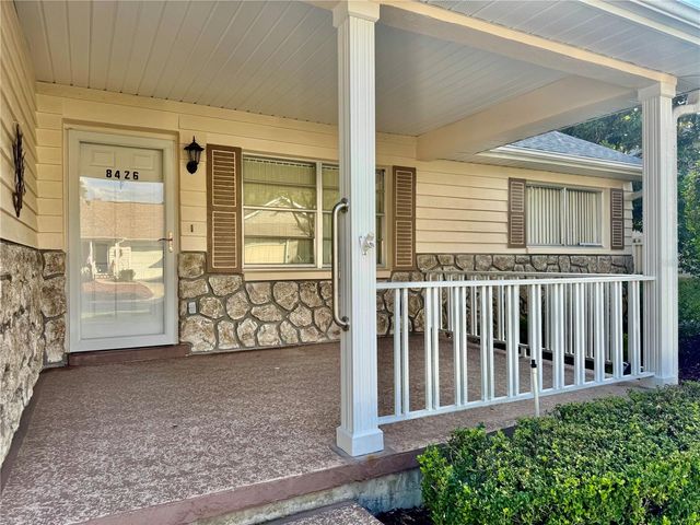 8426 SW 92ND LANE F, Ocala, FL 34481