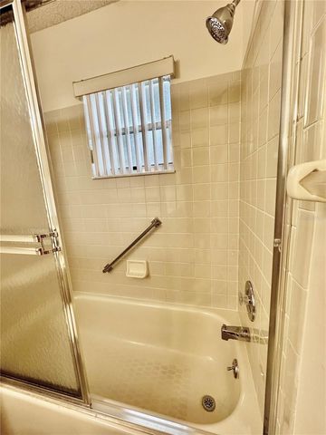 8426 SW 92ND LANE F, Ocala, FL 34481