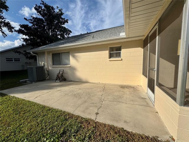 8426 SW 92ND LANE F, Ocala, FL 34481