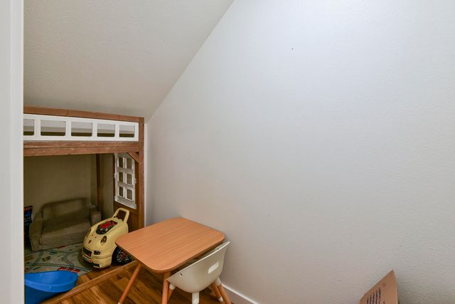 379 E Melton Road, Ozark, MO 65721