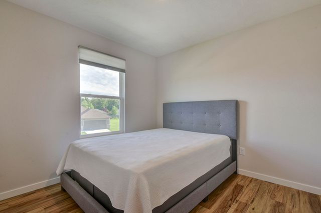 379 E Melton Road, Ozark, MO 65721