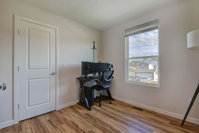 379 E Melton Road, Ozark, MO 65721