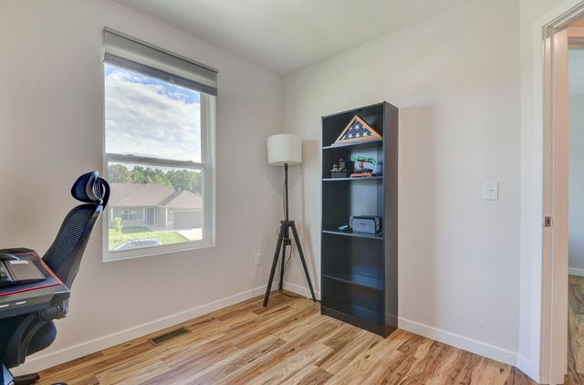 379 E Melton Road, Ozark, MO 65721
