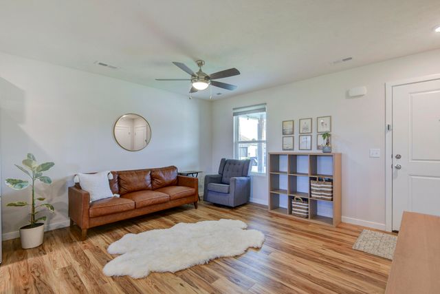 379 E Melton Road, Ozark, MO 65721