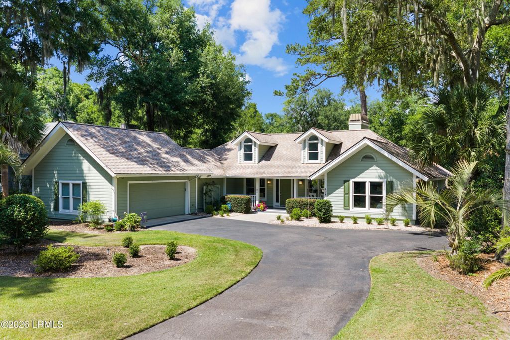 408 Island Circle, St. Helena Island, SC 29920