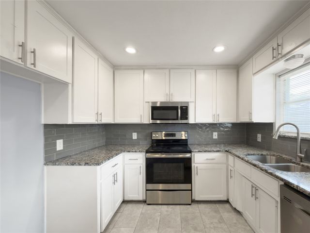 1915 Chalice Road, Arlington, TX 76014