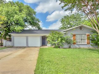 1915 Chalice Road, Arlington, TX 76014