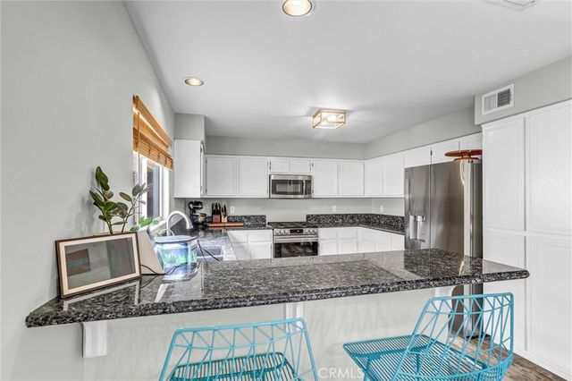 8947 Gateway View Court, El Cajon, CA 92021