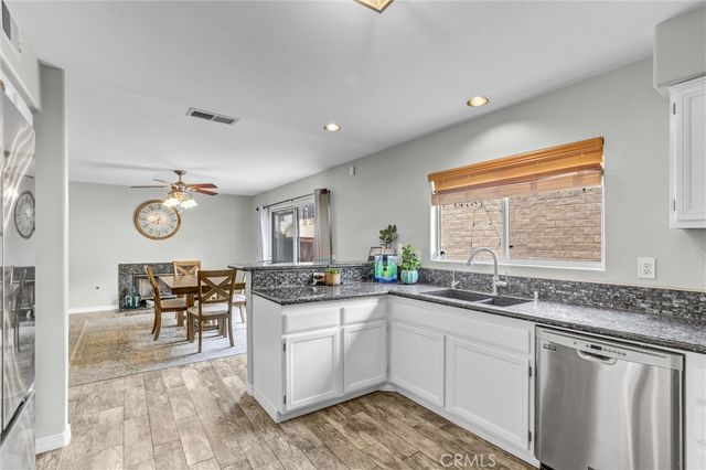 8947 Gateway View Court, El Cajon, CA 92021