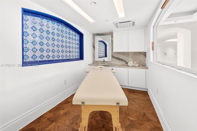 49 Palm Ave, Miami Beach, FL 33139