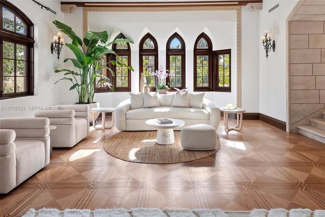 49 Palm Ave, Miami Beach, FL 33139