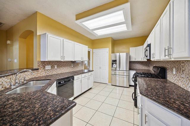 19119 Timber Trace Drive, Humble, TX 77346