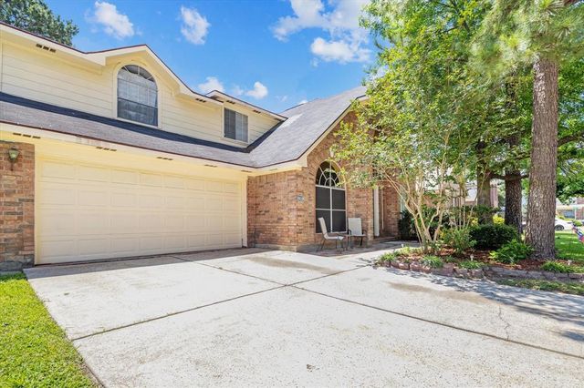 19119 Timber Trace Drive, Humble, TX 77346