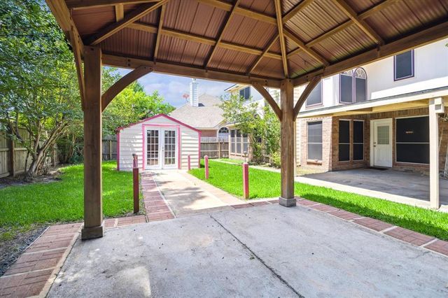 19119 Timber Trace Drive, Humble, TX 77346