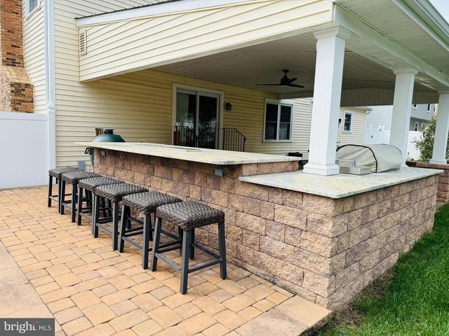 8 TROON RD, Clementon, NJ 08021