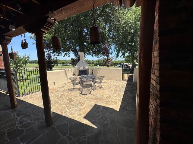 3701 E Waterloo Road, Edmond, OK 73034