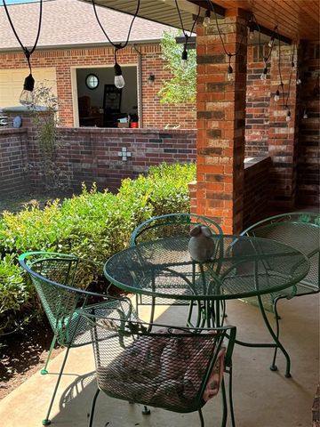 3701 E Waterloo Road, Edmond, OK 73034