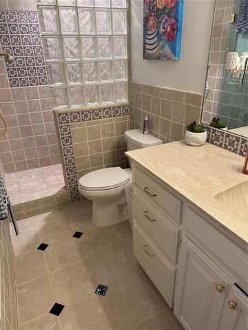 3701 E Waterloo Road, Edmond, OK 73034