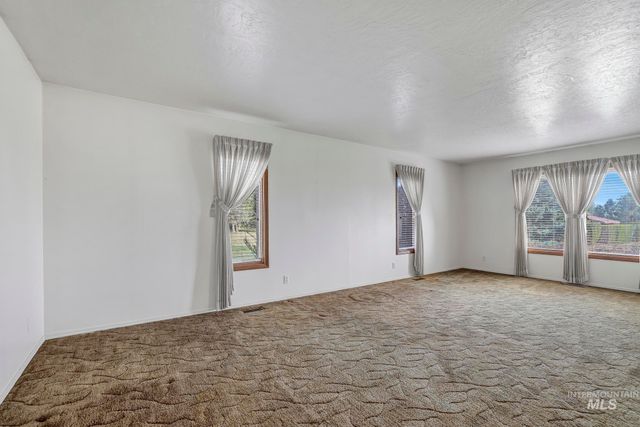 22 Horseshoe Cir, Jerome, ID 83338