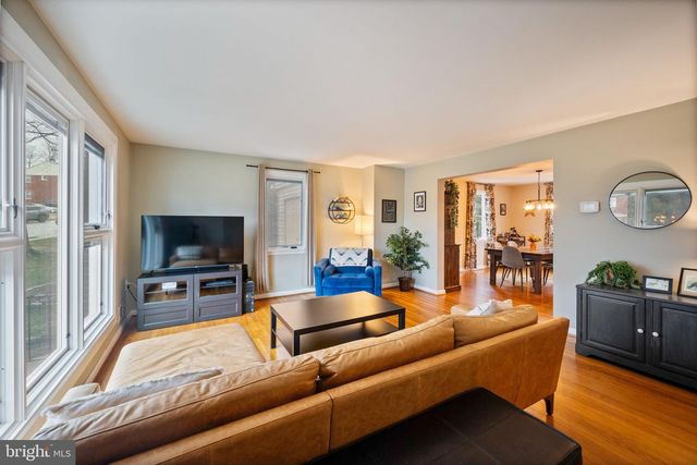 1311 GLENMONT RD, Baltimore, MD 21239