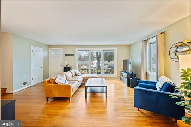 1311 GLENMONT RD, Baltimore, MD 21239