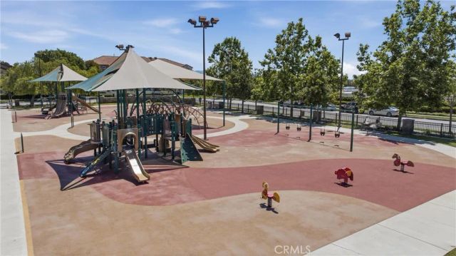 318 W Pebble Creek Lane, Orange, CA 92865