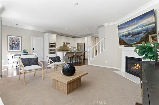318 W Pebble Creek Lane, Orange, CA 92865