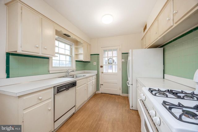 3013 VISTA ST, Philadelphia, PA 19152