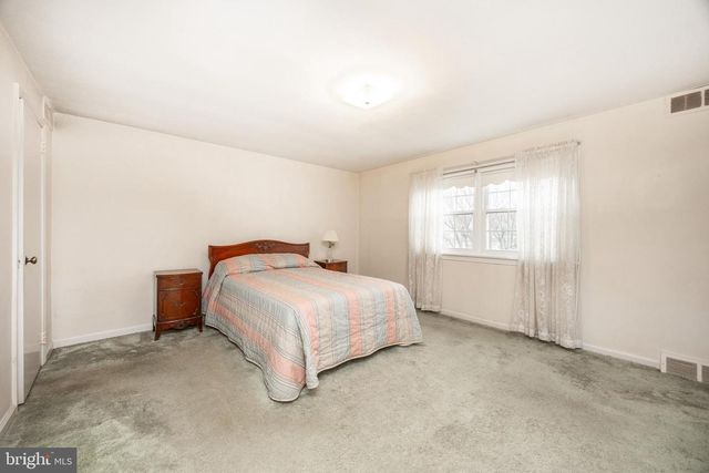 3013 VISTA ST, Philadelphia, PA 19152