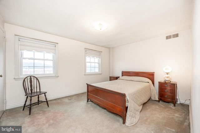 3013 VISTA ST, Philadelphia, PA 19152