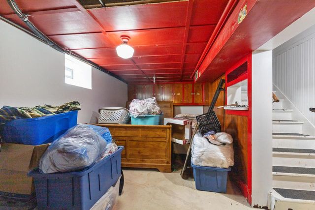 1017 N Chicago AVENUE, South Milwaukee, WI 53172