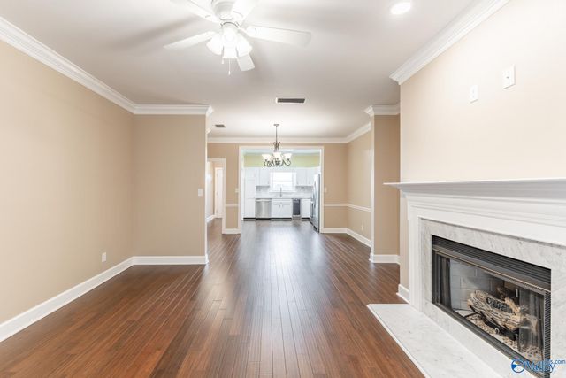 4770 Whitesburg Drive 301, Huntsville, AL 35802