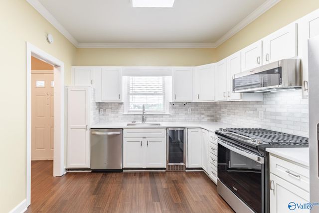 4770 Whitesburg Drive 301, Huntsville, AL 35802