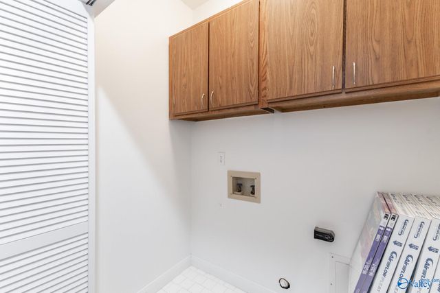 4770 Whitesburg Drive 301, Huntsville, AL 35802