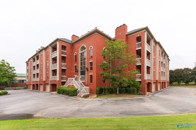 4770 Whitesburg Drive 301, Huntsville, AL 35802