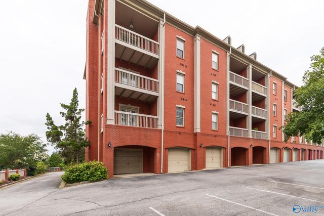 4770 Whitesburg Drive 301, Huntsville, AL 35802