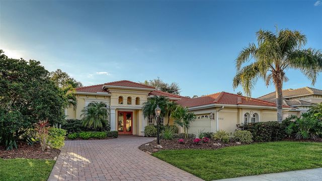 7512 ABBEY GLEN, Lakewood Ranch, FL 34202