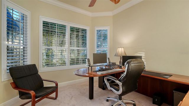 7512 ABBEY GLEN, Lakewood Ranch, FL 34202