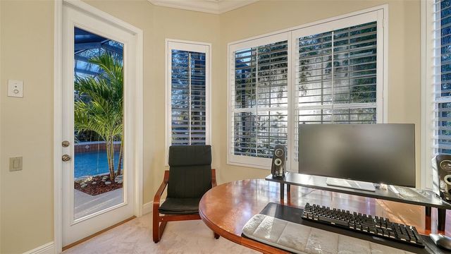 7512 ABBEY GLEN, Lakewood Ranch, FL 34202